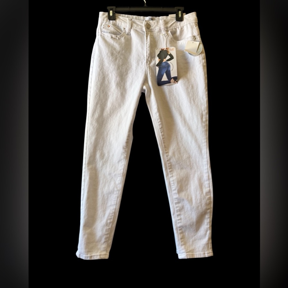 White High-Rise Women's Jeans